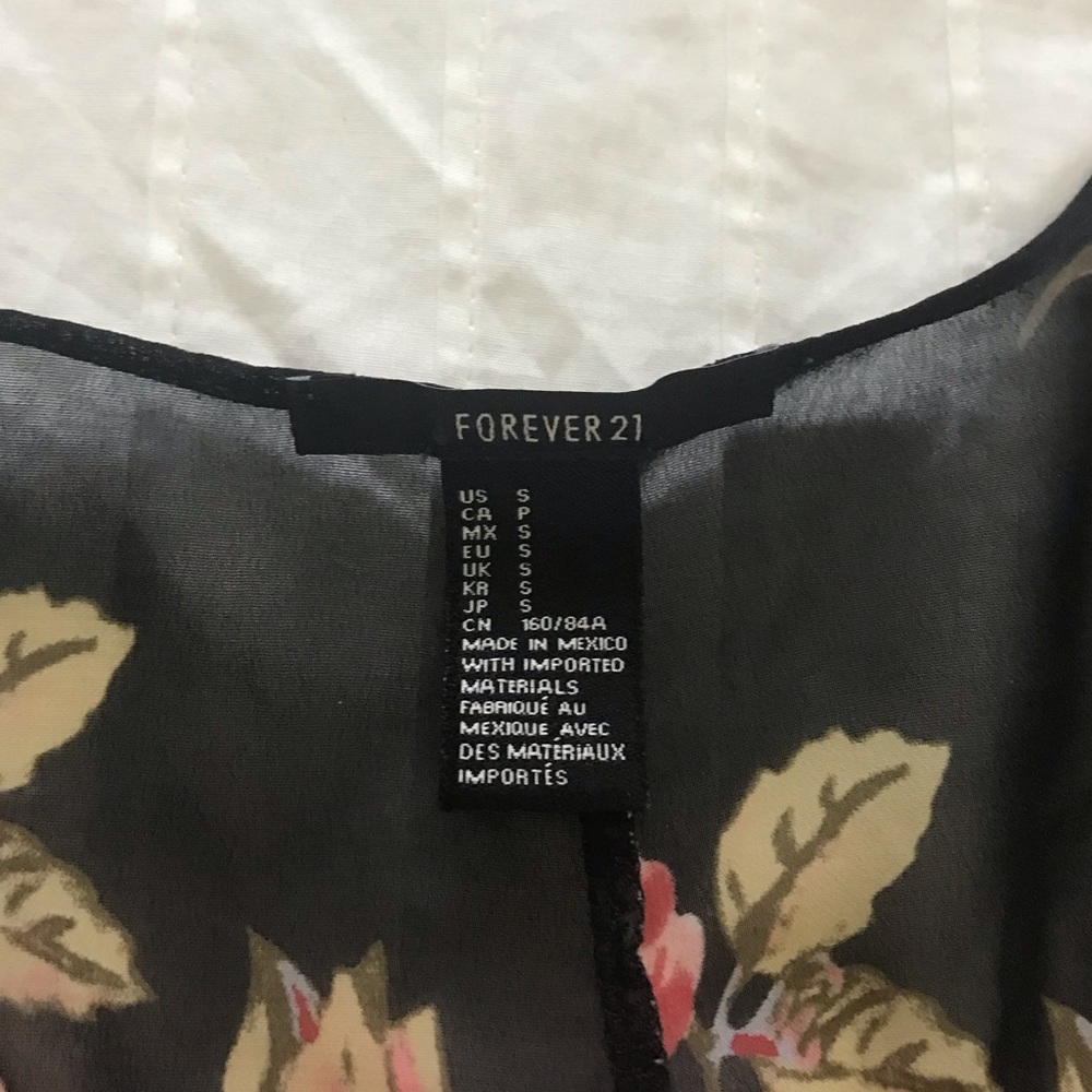 Floral Kimono - Picture 2 of 4